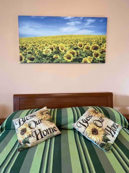 Vicino A Tutto Bed & Breakfast Верчели Екстериор снимка